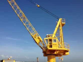 Focusing on Marine Operations: MAXTECH Assists in the Selection of Offshore Cranes, Taking Multiple Factors into Account