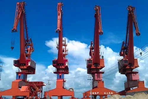 portal-crane-MAX.jpg