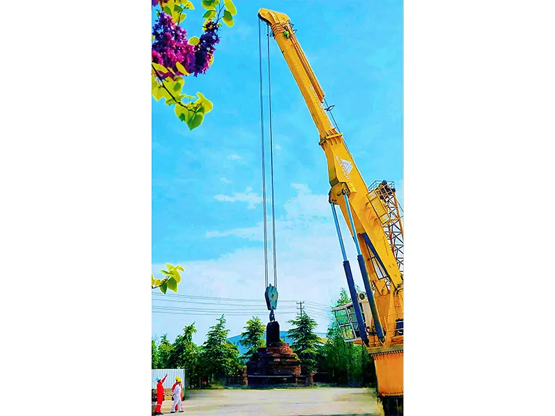 telescopic boom crane (1).jpg