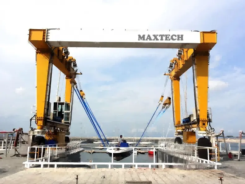 boat lift crane 4(1).jpg