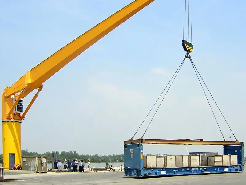 fixed crane.jpg