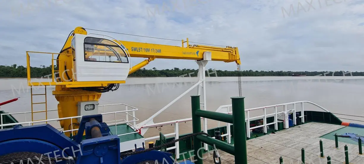 MAXTECH MARINE Telescopic Boom Cranes 1.png