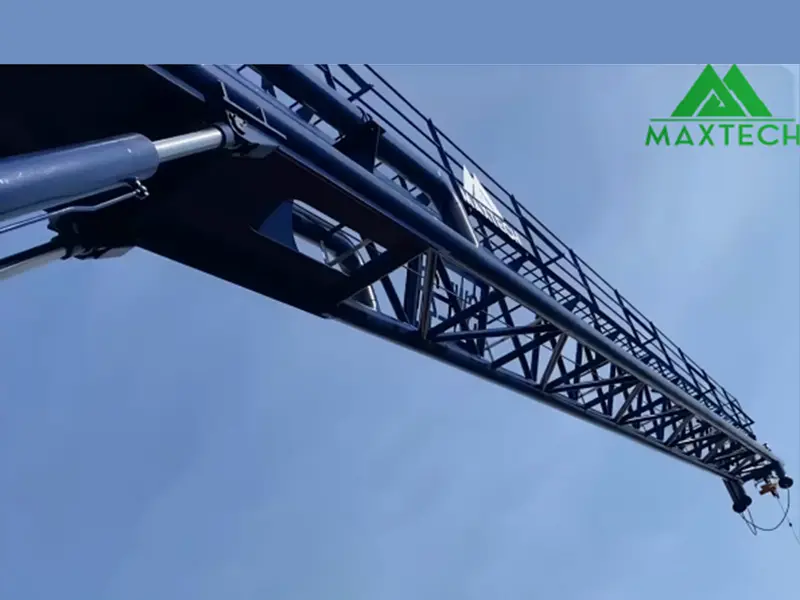 stiff boom crane1.jpg