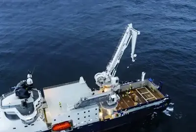 ship deck crane.png